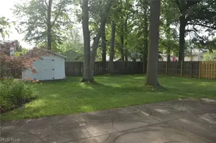 537 Howells Ct, Eastlake, OH 44095 - Photo 23