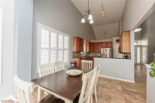 3933 Hedgewood Dr, Medina, OH 44256 - Photo 7