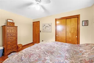 1024 Oakwood Dr, Elyria, OH 44035 - Photo 19