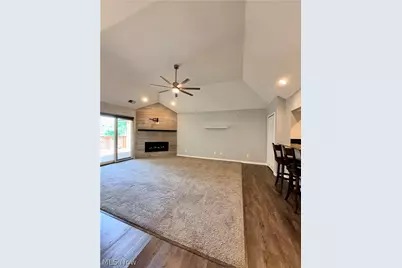 8603 Scenicview Drive, Grandview Heights, OH 44147 - Photo 9