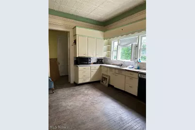 266 S State Street, Painesville, OH 44077 - Photo 17