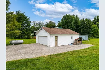 51890 Betts Road, Wellington, OH 44090 - Photo 7