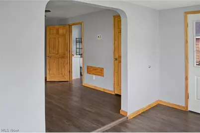 203 Sherman Avenue, Ashland, OH 44805 - Photo 3