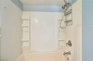 7091 Akron Ave NW, New Franklin, OH 44614 - Photo 17