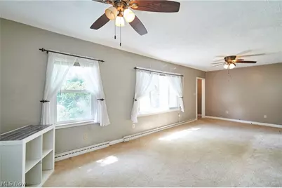 7091 Akron Avenue NW, New Franklin, OH 44614 - Photo 7