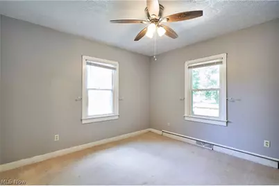 7091 Akron Avenue NW, New Franklin, OH 44614 - Photo 21