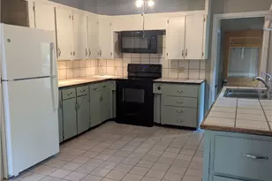 7091 Akron Ave NW, New Franklin, OH 44614 - Photo 13