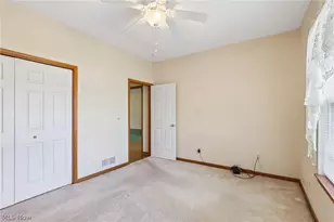 173 St Charles Pl, Elyria, OH 44035 - Photo 29