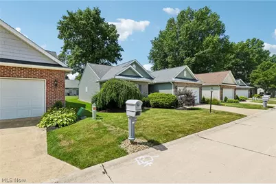 173 Saint Charles Place, Elyria, OH 44035 - Photo 7