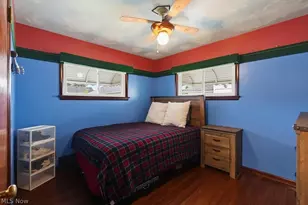 30426 Thomas St, Willowick, OH 44095 - Photo 13