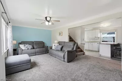 30426 Thomas Street, Willowick, OH 44095 - Photo 3