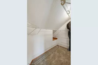 30426 Thomas Street, Willowick, OH 44095 - Photo 17