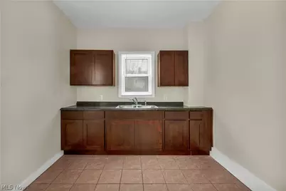 3210 W 90th Street, Loveland, OH 44102 - Photo 7