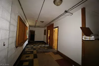 10004 Union Avenue, Loveland, OH 44105 - Photo 9