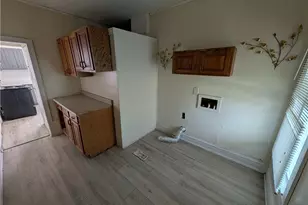 545 W 36th St, Ashtabula, OH 44004 - Photo 7