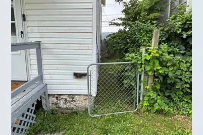 1615 Pennsylvania Avenue, East Liverpool, OH 43920 - Photo 7