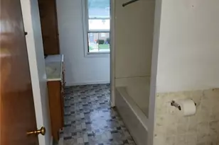 1615 Pennsylvania Ave, East Liverpool, OH 43920 - Photo 9