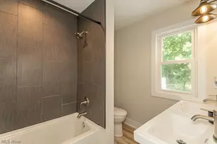 8051 Charlesderry Rd, Kirtland, OH 44094 - Photo 19