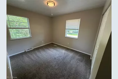 3831 Eigen Street #2, Austintown, OH 44515 - Photo 9