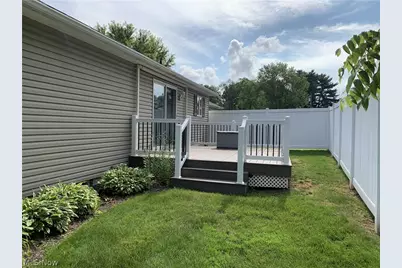 32 Stuart Street, Dalton, OH 44618 - Photo 3