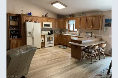 32 Stuart Street, Dalton, OH 44618 - Photo 7