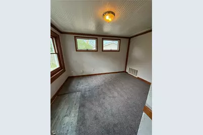 1818 Schiller Avenue, Cuyahoga Falls, OH 44223 - Photo 9