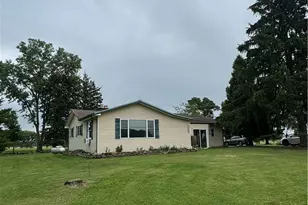 15191 Whitehead Rd, LaGrange, OH 44050 - Photo 3