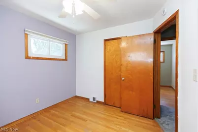 810 E Broad Street, Elyria, OH 44035 - Photo 29