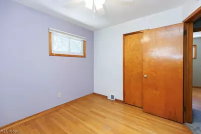 810 E Broad Street, Elyria, OH 44035 - Photo 27