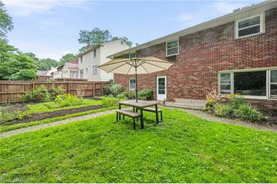 646 Palisades Drive, Akron, OH 44303 - Photo 5