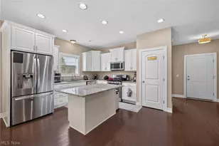 483 S Marigold Ln, Kent, OH 44240 - Photo 7