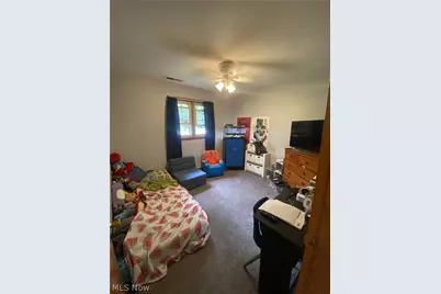 8292 Ravenna Avenue, Louisville, OH 44641 - Photo 9