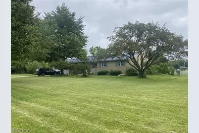 8292 Ravenna Avenue, Louisville, OH 44641 - Photo 1