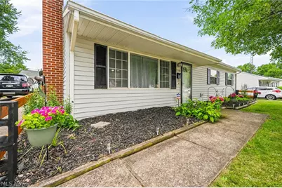 2728 19th Street NE, Canton, OH 44705 - Photo 5
