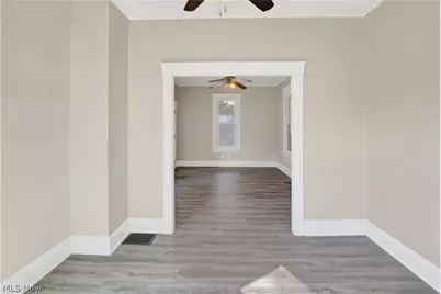 127 4th Street, Elyria, OH 44035 - Photo 13