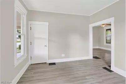 127 4th Street, Elyria, OH 44035 - Photo 11