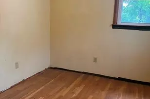 581 Fillmore Ave, Akron, OH 44314 - Photo 15