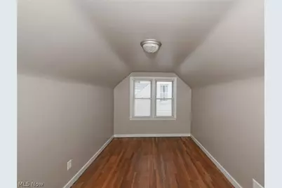 1699 Redwood Avenue, Akron, OH 44301 - Photo 25