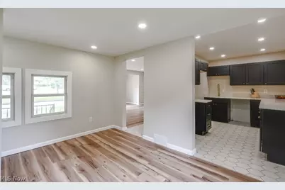 10306 Electric Boulevard, Northfield Village, OH 44067 - Photo 13