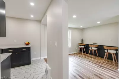 10306 Electric Boulevard, Northfield Village, OH 44067 - Photo 11