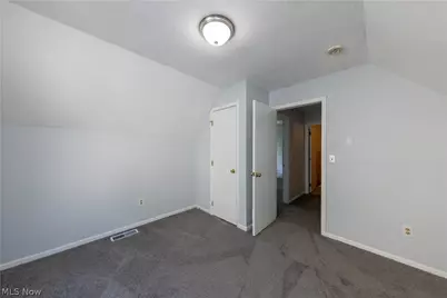 9323 Pratt Avenue, Loveland, OH 44105 - Photo 15