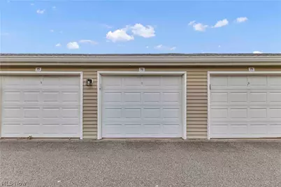 3367 Lenox Village Drive, Fairlawn, OH 44333 - Photo 7