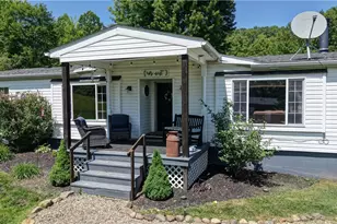 557 Beans Road SE, Sherrodsville, OH 44675 - Photo 3