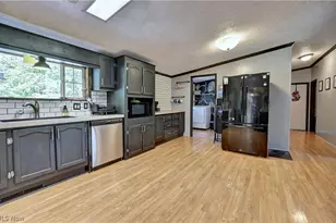 557 Beans Road SE, Sherrodsville, OH 44675 - Photo 11