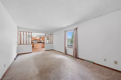 1749 Cove Street NW, Uniontown, OH 44685 - Photo 19