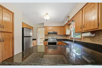 1749 Cove Street NW, Uniontown, OH 44685 - Photo 13