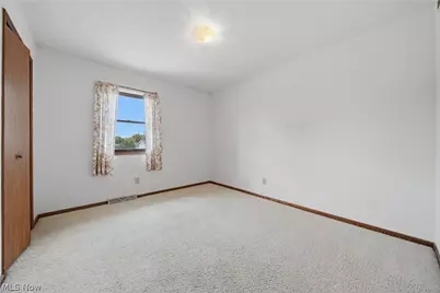 1749 Cove Street NW, Uniontown, OH 44685 - Photo 23