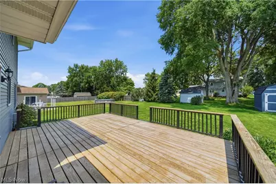 1749 Cove Street NW, Uniontown, OH 44685 - Photo 43