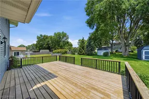 1749 Cove St NW, Uniontown, OH 44685 - Photo 43