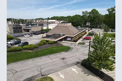 2651 W Market Street, Fairlawn, OH 44333 - Photo 17